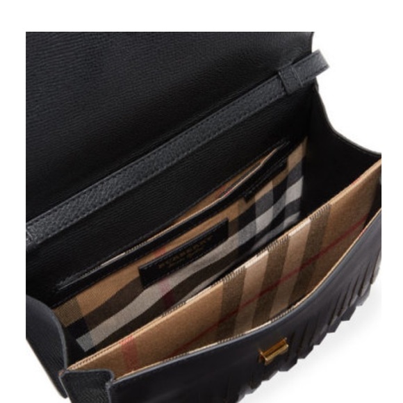 SOLD Authentic Burberry "Macken" Bag - Picture 3 of 8